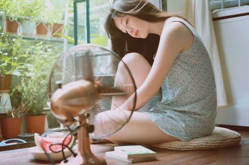 微信朋友圈好听的英文句子带翻译 英文句子唯美励志大全