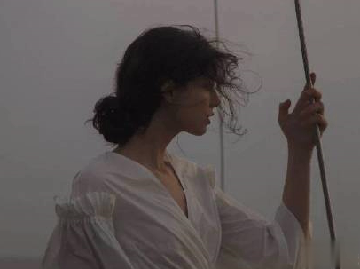 天气阴冷的说说带图片 下雨天气变凉的说说13