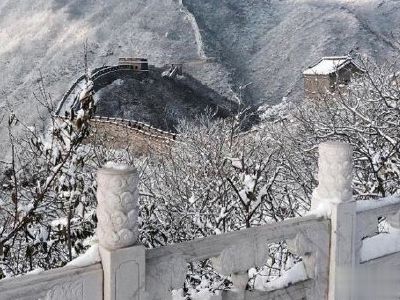 朋友圈下雪说说幽默带图片 下雪天搞笑说说短语4