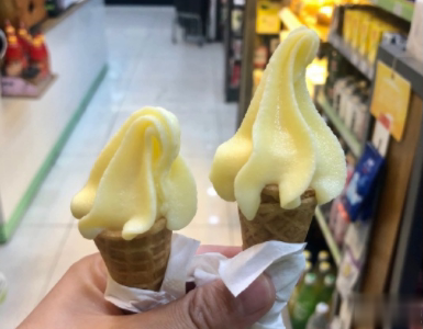 温柔美好的朋友圈文案配图 简单生活日常说说15