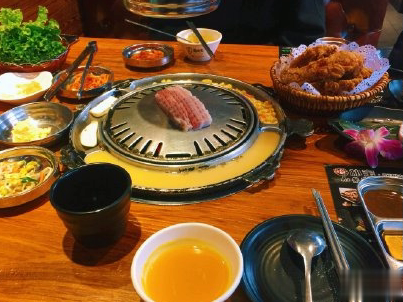 朋友圈吃烤肉的说说带图片 吃烤肉发朋友圈的文案搞笑4