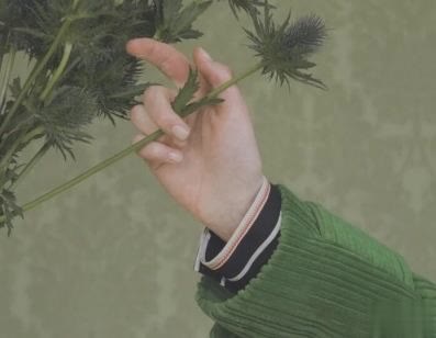 失眠朋友圈文案带图片 四下无人的夜最想听你的晚安9
