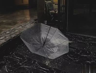 失眠朋友圈文案带图片 四下无人的夜最想听你的晚安11