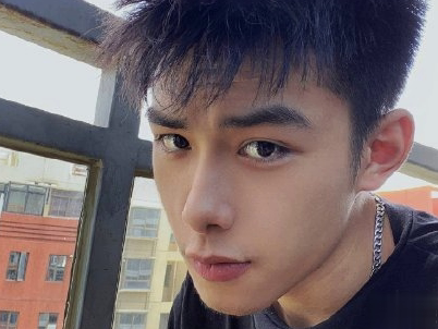夸男生的话真实有创意 夸男生彩虹屁带图片5