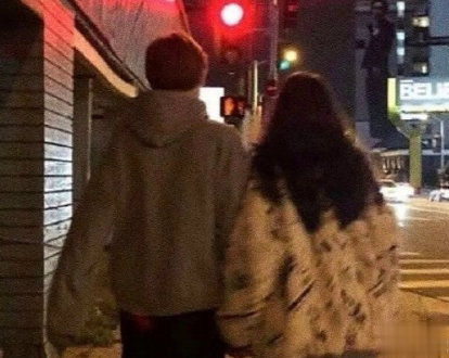 50句官宣结婚时甜到炸文案 我爱你的高级表述方式