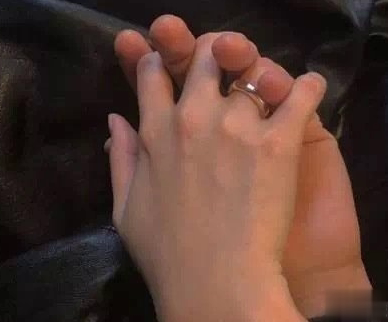 对异地的他表达思恋的句子  再相逢希望我们都在更高处 ​​​​8