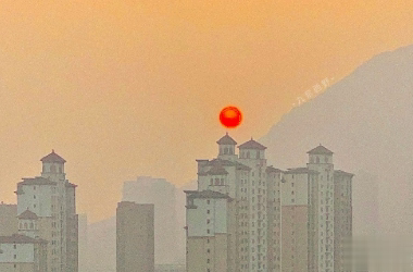 让你一眼就能心动的图片说说 清晨和夜晚都请用力去生活12