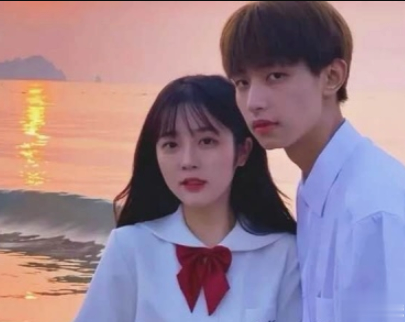 最火朋友圈晒婚纱照的可爱句子 空间上传结婚照的心情短语2