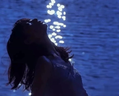 委婉的暗示男朋友吃醋的文案 高情商的表达吃醋文案1