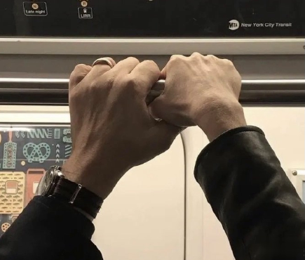 公布恋情时候最有趣的浪漫说说 抖音秀恩爱特别火的一段话
