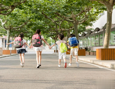 表示自己不想上学的说说 不想开学的QQ空间幽默句子