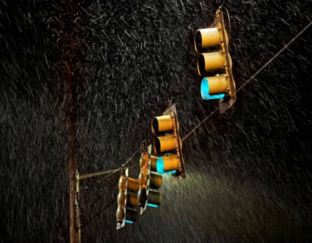 下雨想念一个人的暖心说说 绵绵细雨思念一个人的短句