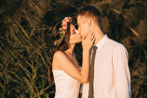 那对不吵架的夫妻离婚了！